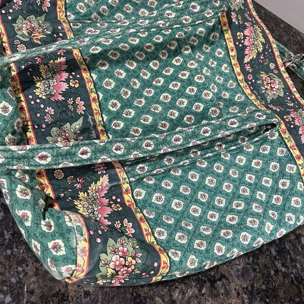 Vintage Vera Bradley Greenfield Quilted Large Tote Shoulder Bag Button close